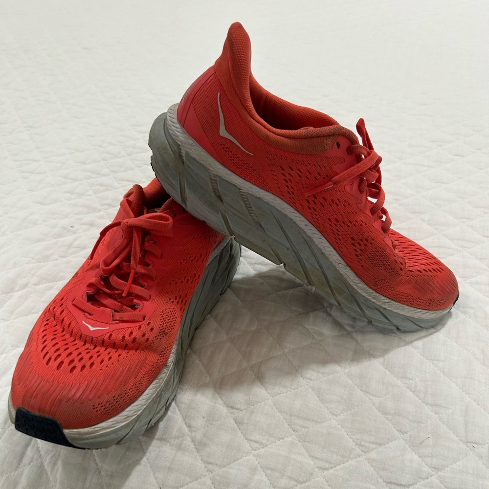 Women’s Hokas. Size 9.5